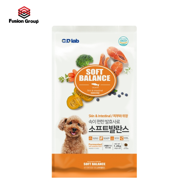 Thức ăn hạt mềm Soft Balance tốt cho da và đường ruột (vị cá hồi)